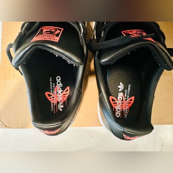 Adidas Men's Stans Smith Black and Orange Sneakers. - Picture 5 of 6